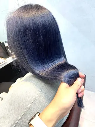 セミロング ✨デザインカラー✨ ✂️kouki✂️のヘアスタイル