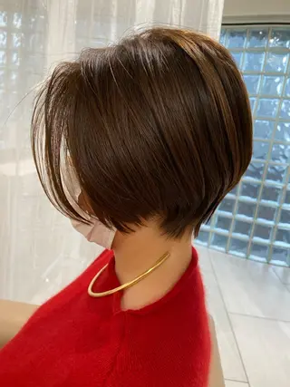 ショート ハッシュカット 暖色カラー/伊藤菜月のヘアスタイル