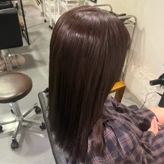 ロング 顔周りカット/ 透明感カラー/ユナのヘアスタイル