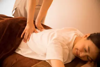 心斎橋長堀フェムテック整骨院所属・心斎橋・個室 マッサージ¦Sakiのエステ・リラクイメージ