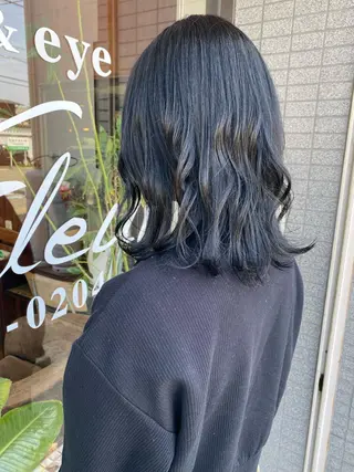 ミディアム 立野 希沙のヘアスタイル