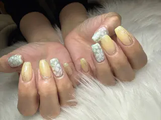 ネイル Li'leaNail AINAのネイルデザイン