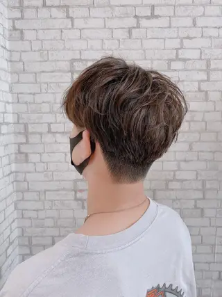 ショート カラー パーマ ヘアアレンジ メンズ ブリーチなし艶カラー 東家のヘアスタイル