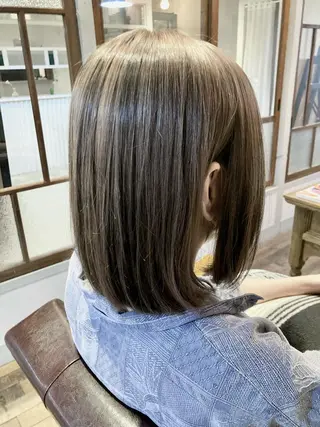 ミディアム タカツド ユウキのヘアスタイル