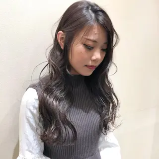 ロング カラー 田中   麗彩也のヘアスタイル