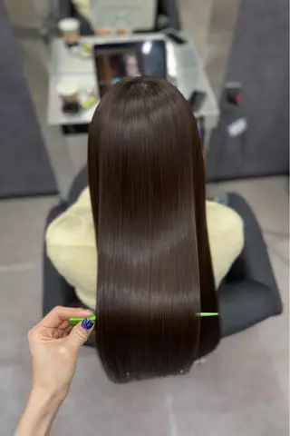 ロング CYNTHIADUE 店長| IRISUのヘアスタイル