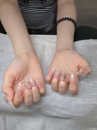 ネイル Lee Nailsのネイルデザイン