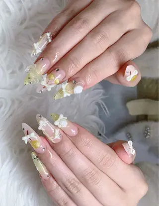 ネイル ミン ゴテゴテネイルのネイルデザイン