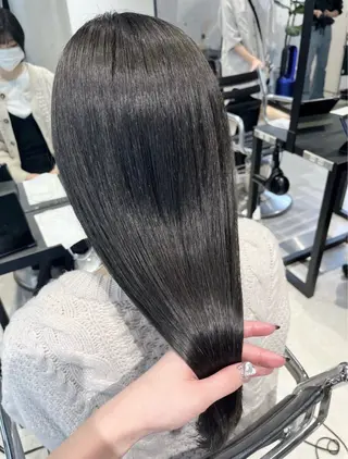 セミロング カラー パーマ ヘアアレンジ 透明感/オリーブ/ グレージュ/YUKAのヘアスタイル