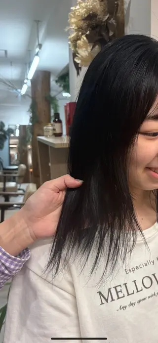 ミディアム AKIHO 暖色カラーのヘアスタイル