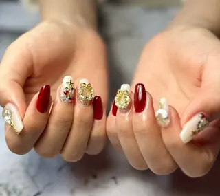 ネイル 新山 聖のネイルデザイン