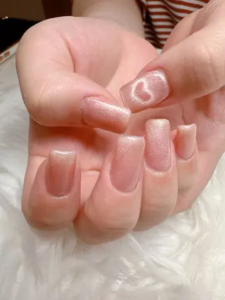 ネイル 高島 夏海のネイルデザイン