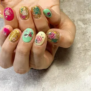 ネイル S. JEWELのネイルデザイン