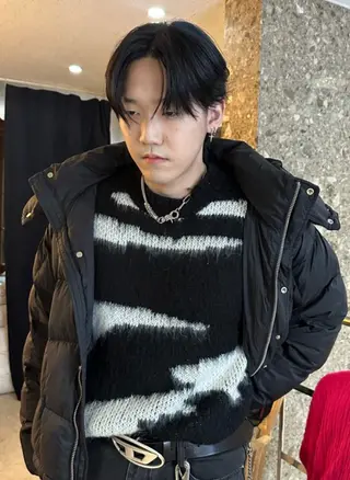 ショート ヘアアレンジ メンズ 🫧🇰🇷韓国ヘア レイヤー🐺Yutaのヘアスタイル