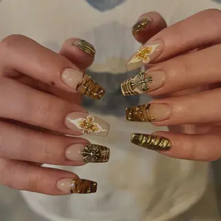 ネイル aiu アイユー ちひろのネイルデザイン