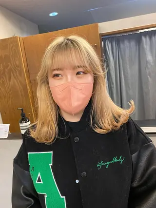 セミロング デザインカラー/ボブ ブリーチカラー/ユリのヘアスタイル