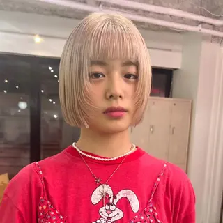 ショート カラー パーマ ヘアアレンジ メンズ キッズ ネイル マツエク・マツパ アイブロウ 🧨ブリーチー×ボブ レイヤー💎じゅえるのヘアスタイル