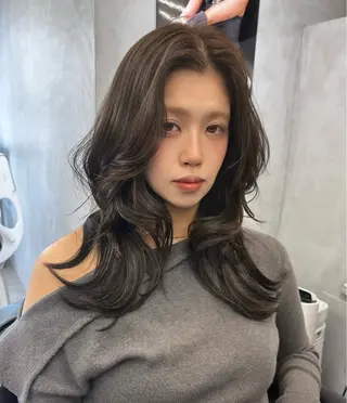 ロング カラー 縮毛矯正/ mikaのヘアスタイル