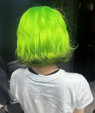 ミディアム COCO/ブリーチ エクステ/ハイトーンのヘアスタイル