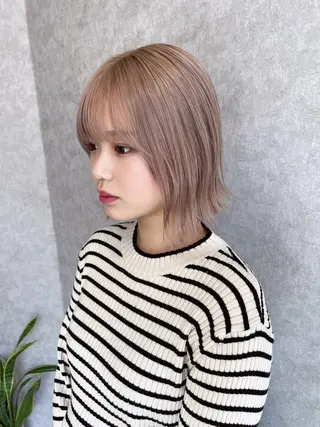 ショート カラー 縮毛矯正ボブ/ 髪質改善/カットのヘアスタイル