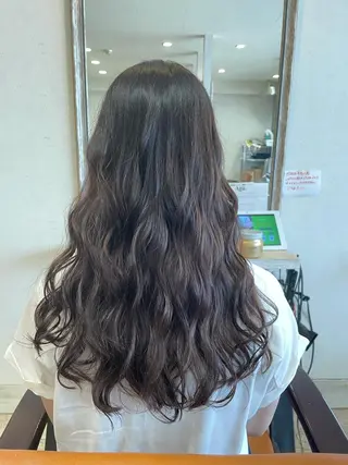 ロング カラー 小顔/似合わせカット 杉山莉菜のヘアスタイル