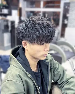 ショート メンズ 🐺パーマ特化🐺 安生　力哉のヘアスタイル