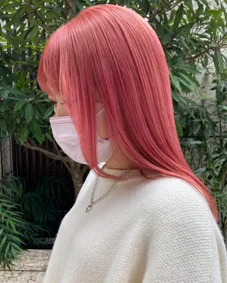 カラー ハイトーン/デザイン hirokiのヘアスタイル