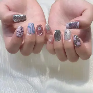 ネイル 新井 ひなののネイルデザイン