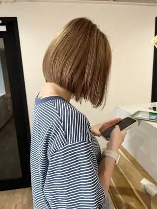 ショート カラー 🌱小顔魅せショート 髪質改善カラー/泉綺のヘアスタイル