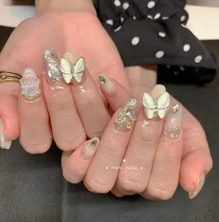 ネイル MoaNail🫶 Yoshiのネイルデザイン