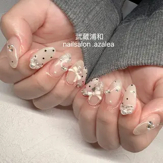 ネイル R inのネイルデザイン