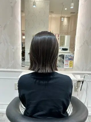 ミディアム LaBless 天王寺RINOのヘアスタイル