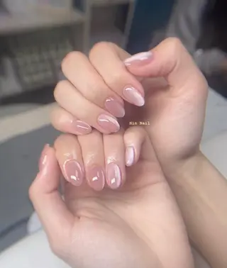 ネイル Hin Nailsのネイルデザイン