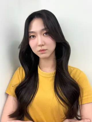 ロング カラー 🫧いちの 🫧のヘアスタイル