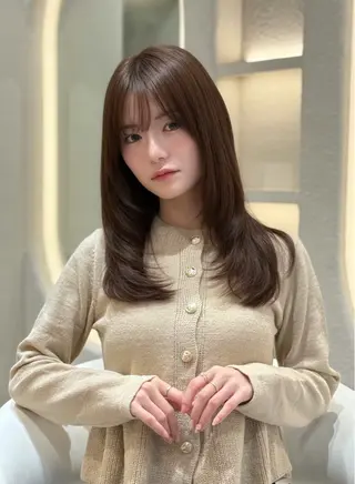 ロング 🎀池袋🎀透明感 🩵カラー🫧ななみのヘアスタイル