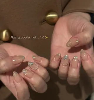 ネイル 韓国𝐧𝐚𝐢𝐥 🇰🇷🤍コガヤマのネイルデザイン