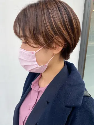ショート 小林 朋花のヘアスタイル