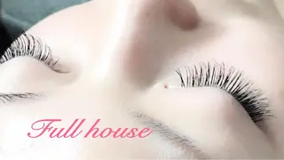 マツエク・マツパ familiar 【フェイシャル】のエステ・リラクイメージ