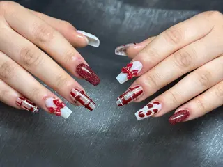 ネイル メイ 💅のネイルデザイン