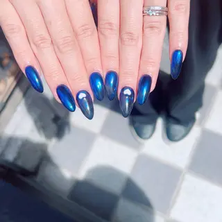 ミディアム artnailgallery所属・gallery Yumiのネイルデザイン