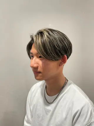 ショート カラー メンズ 美髪/透明感/レイヤ ーTATSUKI☘️のヘアスタイル
