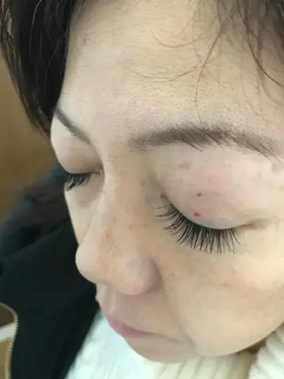 マツエク・マツパ salonde CHANELのマツエク・マツパデザイン