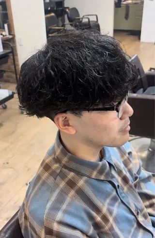 ミディアム パーマ メンズ 梅垣 紗英のヘアスタイル