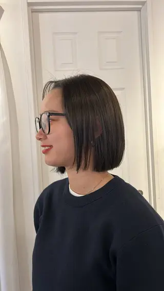 ミディアム はな SPURのヘアスタイル