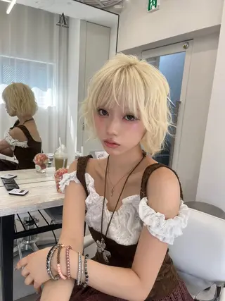 ミディアム カラー 透明感カラー✨🩵 韓国ヘアkanatoのヘアスタイル