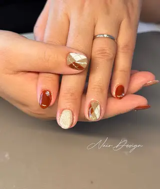 ネイル 𝓝𝓪𝓲𝓻 𝓝𝓪𝓲𝓵のネイルデザイン