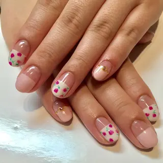 ネイル 渡邊 束紗のネイルデザイン