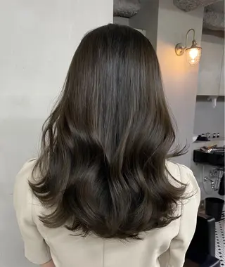 ロング カラー 新宿/韓国ヘア/ 髪質改善ストレートのヘアスタイル