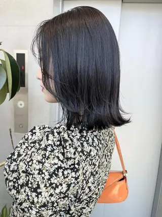 ミディアム カラー パーマ ヘアアレンジ 透明感/オリーブ/ グレージュ/YUKAのヘアスタイル