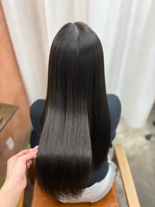 ロング Retsu /UniQのヘアスタイル